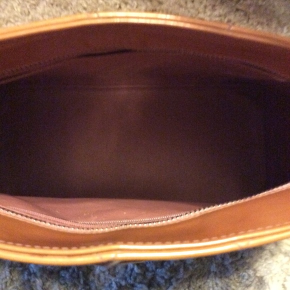 SALE Chanel Quilted Bag - Picture 5 of 8